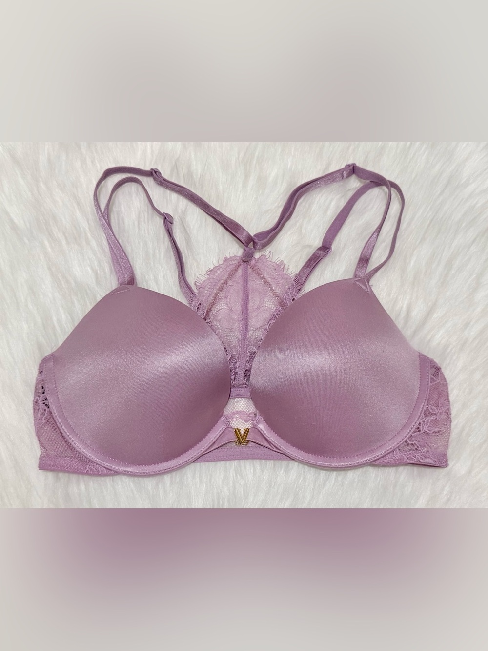 Victoria’s Secret Very Sexy Push Up Bra Size 32C Lavender Purple Lace Racerback